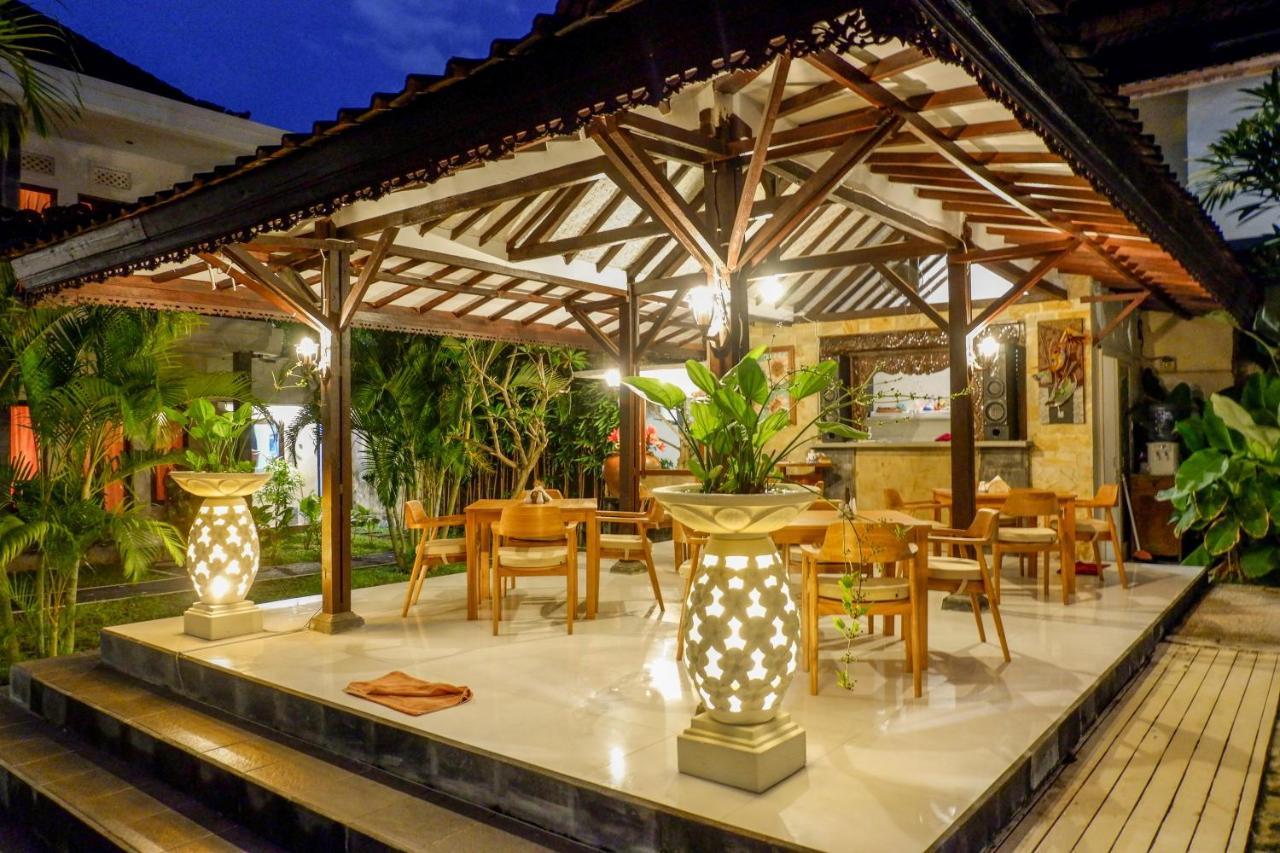 Puri Panca Jaya Hotel Seminyak Exterior foto