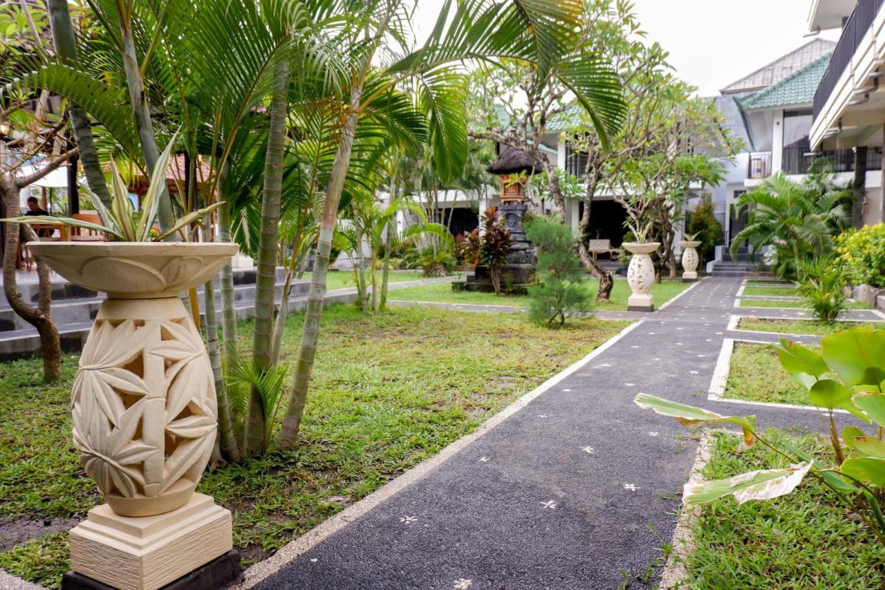 Puri Panca Jaya Hotel Seminyak Exterior foto