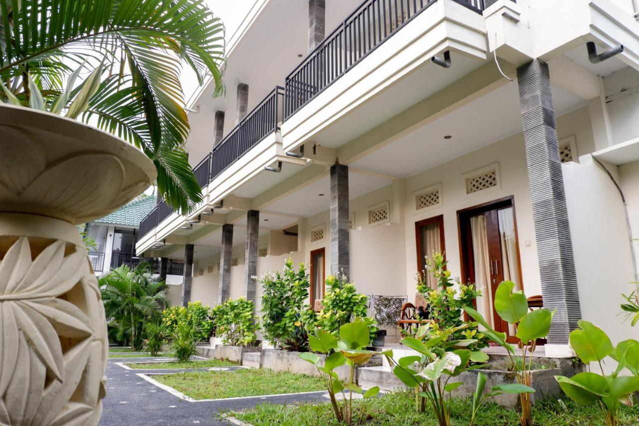 Puri Panca Jaya Hotel Seminyak Exterior foto