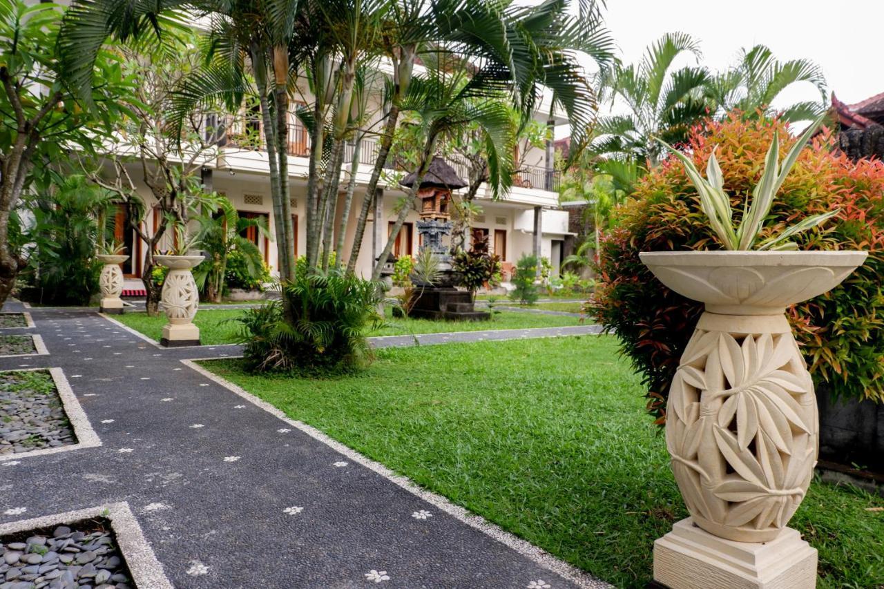 Puri Panca Jaya Hotel Seminyak Exterior foto