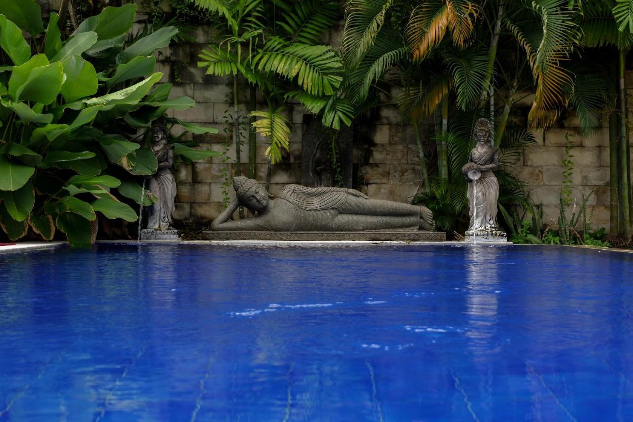 Puri Panca Jaya Hotel Seminyak Exterior foto