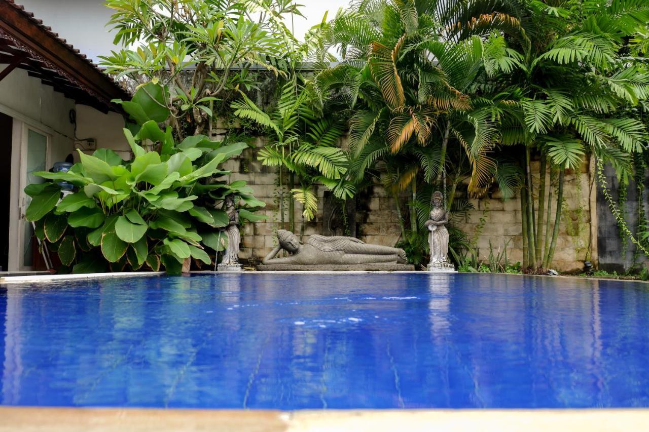 Puri Panca Jaya Hotel Seminyak Exterior foto